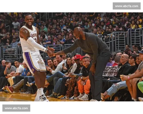 热火vs湖人图文直播对决全程追踪焦点瞬间解析精彩战况深度观察