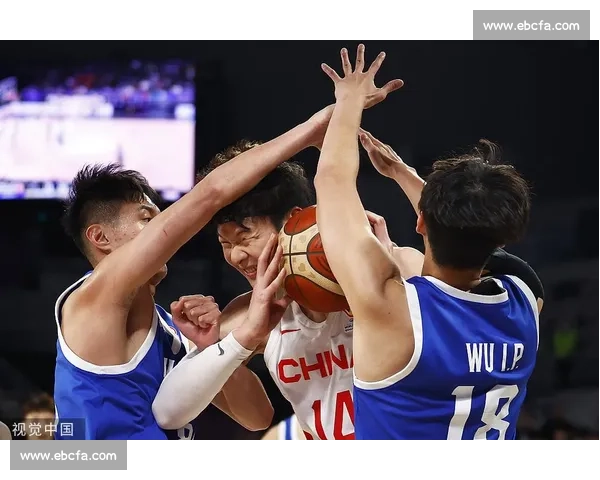 中国队迎战科威特检验阵容磨合力冲击关键胜利之战备战新周期重要一役 中国队迎战科威特检验阵容磨合力冲击关键胜利之战备战新周期重要一役